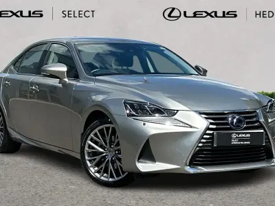 Used Lexus IS300h 223 HP (164 kW) 2020 Sonic titanium