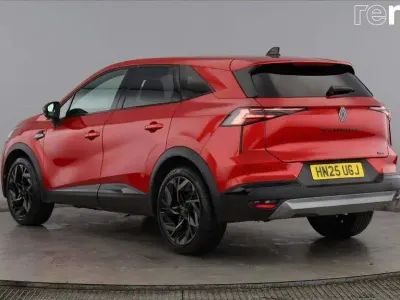 Used Renault Symbioz Iconic Esprit Alpine 143 HP (105 kW) 2025 Red  SUV