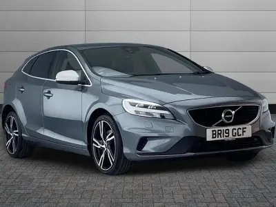 Used Volvo V40 R-Design 122 HP (89 kW) 2019 Grey Hatchback