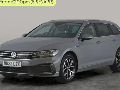 Begagnad VW Passat GTE 218 HK (160 kW) 2023 Kombi
