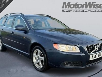 Blue Used 2012 Volvo V70 SE Estate | £4,995 (Fair price)