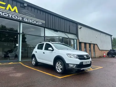 Used Dacia Sandero Ambiance 2016 White Hatchback