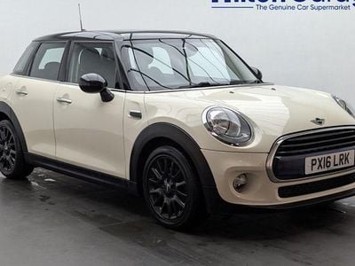 White Used 2016 Mini Cooper Hatch Hatchback | £7,750 (Super price)