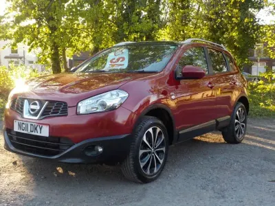 Begagnad Nissan Qashqai N-TEC 117 HK (86 kW) 2011 Röd SUV