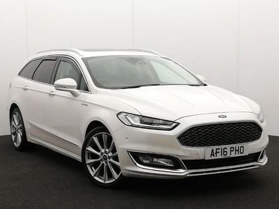 White Used 2016 Ford Mondeo Vignale Estate | £11,998 (Fair price)