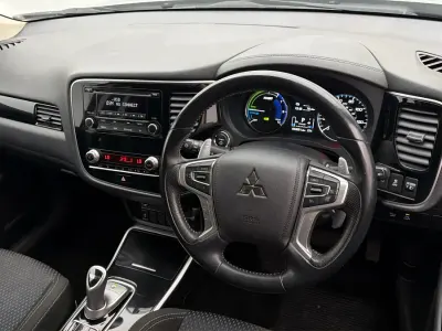 Used Mitsubishi Outlander P-HEV