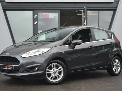Used Ford Fiesta Zetec 75 HP (55 kW) 2015 Grey Hatchback
