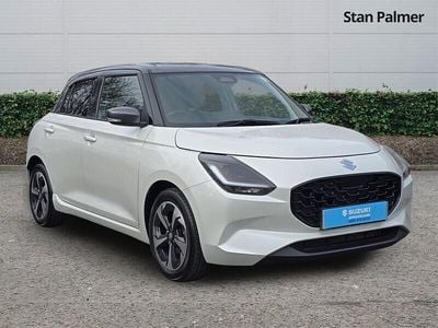Used Suzuki Swift 82 HP (60 kW) 2024 White Hatchback