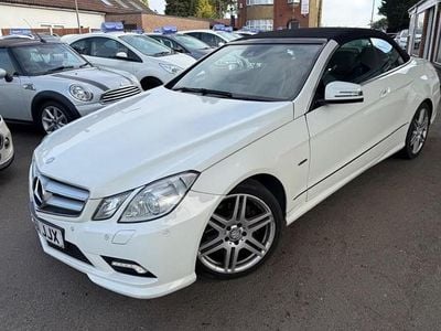 Begagnad Mercedes E220 Sport Edition 2011 Vit Cab