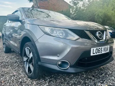 Used Nissan Qashqai N-TEC 115 HP (84 kW) 2015 Grey SUV
