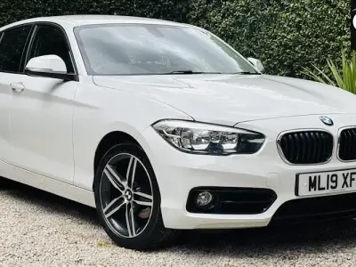 Used BMW 118 Sport Line 136 HP (100 kW) 2019 White Hatchback
