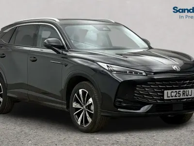 Używany MG HS Trophy 169 KM (124 kW) 2024 Czarny SUV