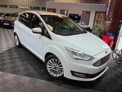 Używany Ford C-MAX Titanium 2016 Biały Minivan