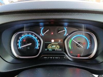 Used Peugeot e-Traveller Allure 98 kW (134 HP) 2022 White MPV