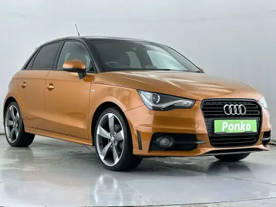 Begagnad Audi A1 Sportback Black Edition 140 HK (102 kW) 2014 Orange Halvkombi