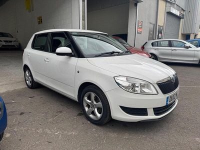 Begagnad Skoda Fabia SE 2012 Vit Halvkombi