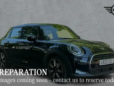 Used Mini Cooper Exclusive 134 HP (98 kW) 2022 Black Hatchback