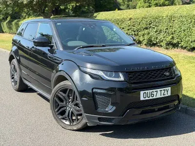 Used Land Rover Range Rover evoque HSE Dynamic 2017 Black Estate