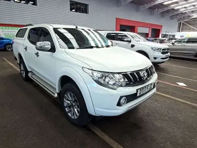Used Mitsubishi L200 181 HP (133 kW) 2017 White Pickup