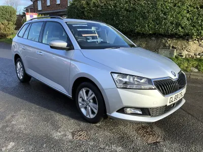 Used Skoda Fabia SE 110 HP (80 kW) 2018 Silver Estate