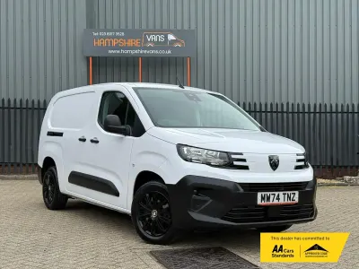 Used Peugeot Partner S 131 HP (96 kW) 2024 White MPV
