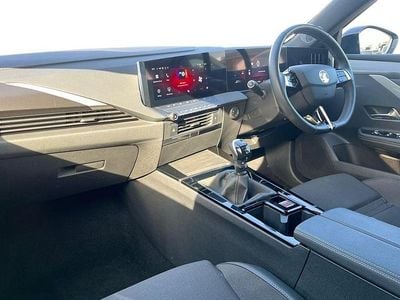 Used Vauxhall Astra S 128 HP (94 kW) 2024 Green Estate