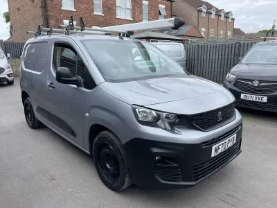 Used Peugeot Partner 131 HP (96 kW) 2020 Grey MPV