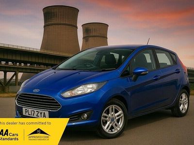Used Ford Fiesta Zetec 100 HP (73 kW) 2017 Blue Hatchback