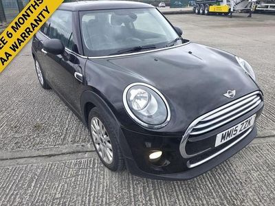 Begagnad Mini Cooper Hatch 136 HK (100 kW) 2015 Svart Halvkombi