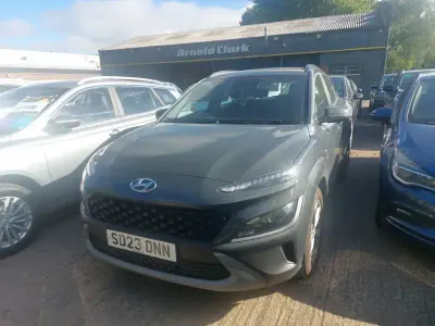 Gebraucht Hyundai Kona SE 120 PS (88 kW) 2023 Grau SUV
