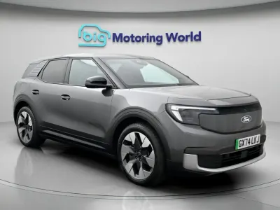Begagnad Ford Explorer Extended Range 210 kW (286 HK) 2024 Grå SUV