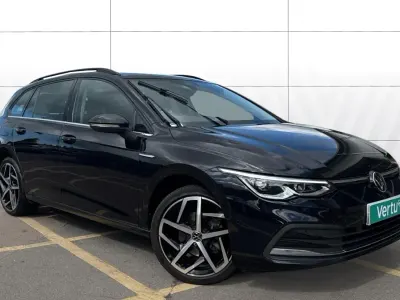 Used VW Golf VIII Style 130 HP (95 kW) 2023 Estate