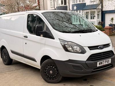 Used Ford Transit Custom 105 HP (77 kW) 2017 White Van
