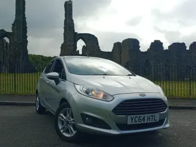 Used Ford Fiesta Zetec 82 HP (60 kW) 2014 Silver Hatchback
