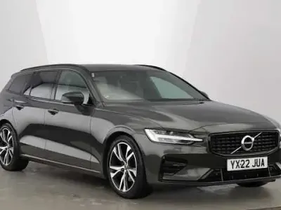 Used Volvo V60 R-Design 161 HP (118 kW) 2022 Estate
