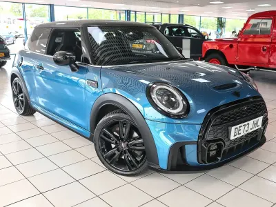 Used Mini Cooper S Premium 2023 Blue Hatchback
