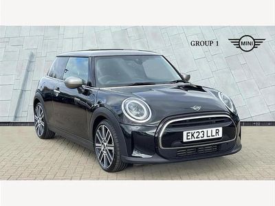Używany Mini Cooper Exclusive 136 KM (100 kW) 2023 Czarny Hatchback