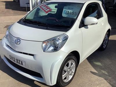Toyota iQ