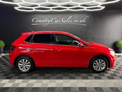 Used VW Polo SE 95 HP (69 kW) 2018 Red Hatchback