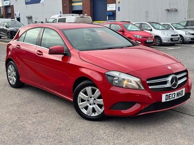 Used Mercedes A180 2013 Red Hatchback