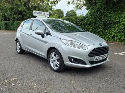 Used Ford Fiesta Zetec 82 HP (60 kW) 2017 Silver Hatchback