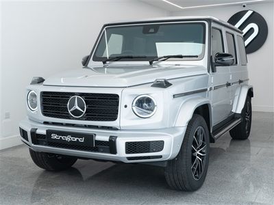 Mercedes G400