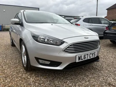 Used Ford Focus Zetec 2018 Silver Hatchback