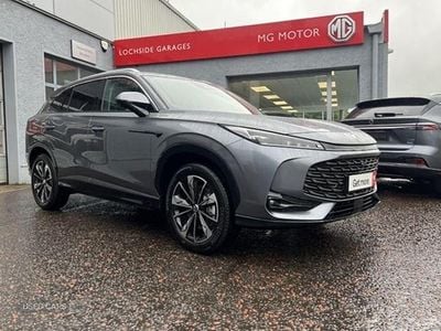 MG HS