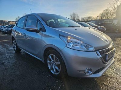 Silver Used 2014 Peugeot 208 Active Hatchback | £2,495 (Fair price)