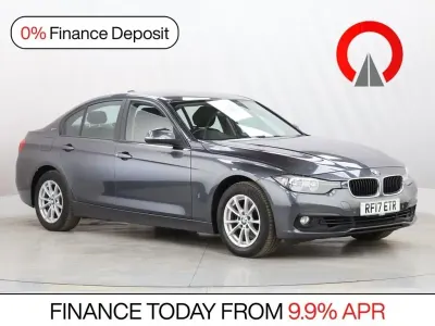 Begagnad BMW 330e Comfort Edition 252 HK (185 kW) 2017 Grå Sedan