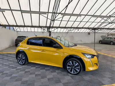 Used Peugeot e-208