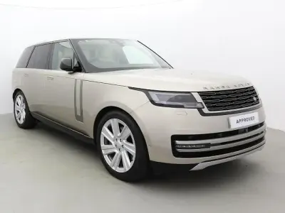 Used Land Rover Range Rover SE 441 HP (324 kW) 2023 Gold SUV