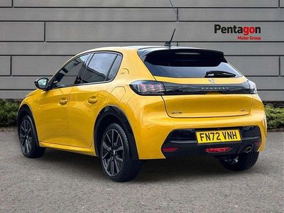 Used Peugeot 208 Premium 75 HP (55 kW) 2022 Yellow Hatchback