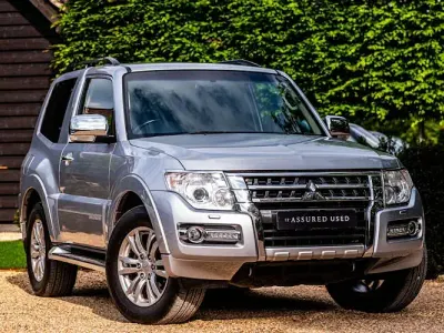 Used Mitsubishi Shogun 200 HP (147 kW) 2014 Silver SUV